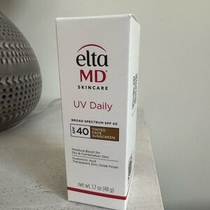 1x ELTA MD tinted sunscreen